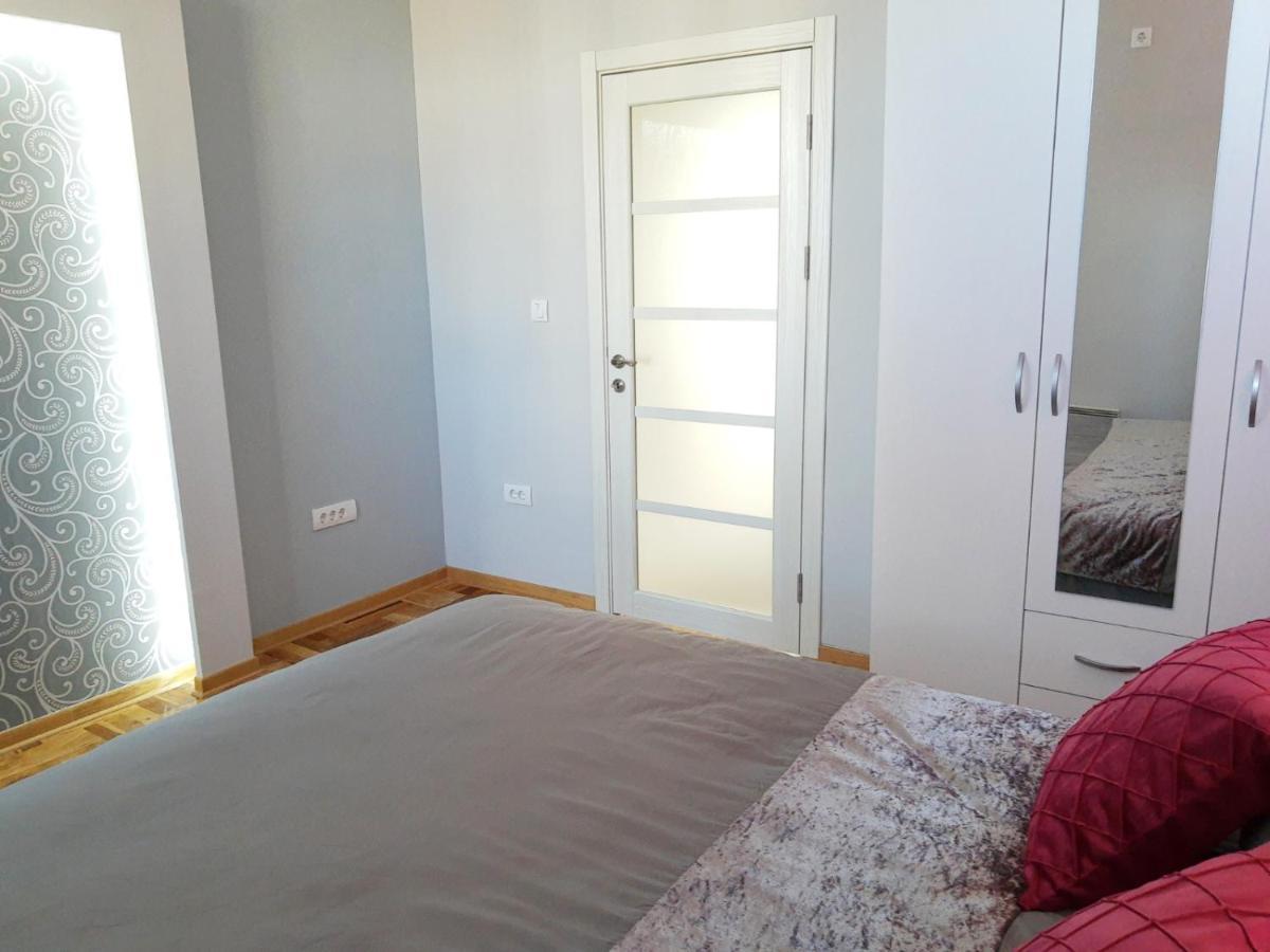 Apartamento Kalemegra Belgrado Exterior foto