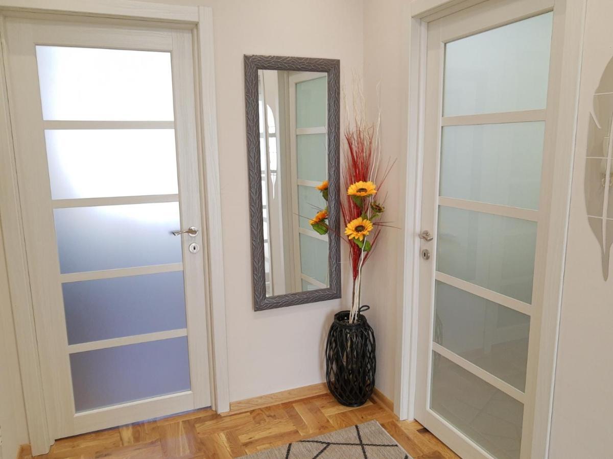Apartamento Kalemegra Belgrado Exterior foto