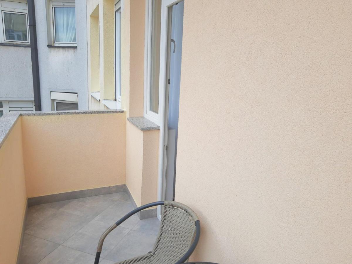 Apartamento Kalemegra Belgrado Exterior foto