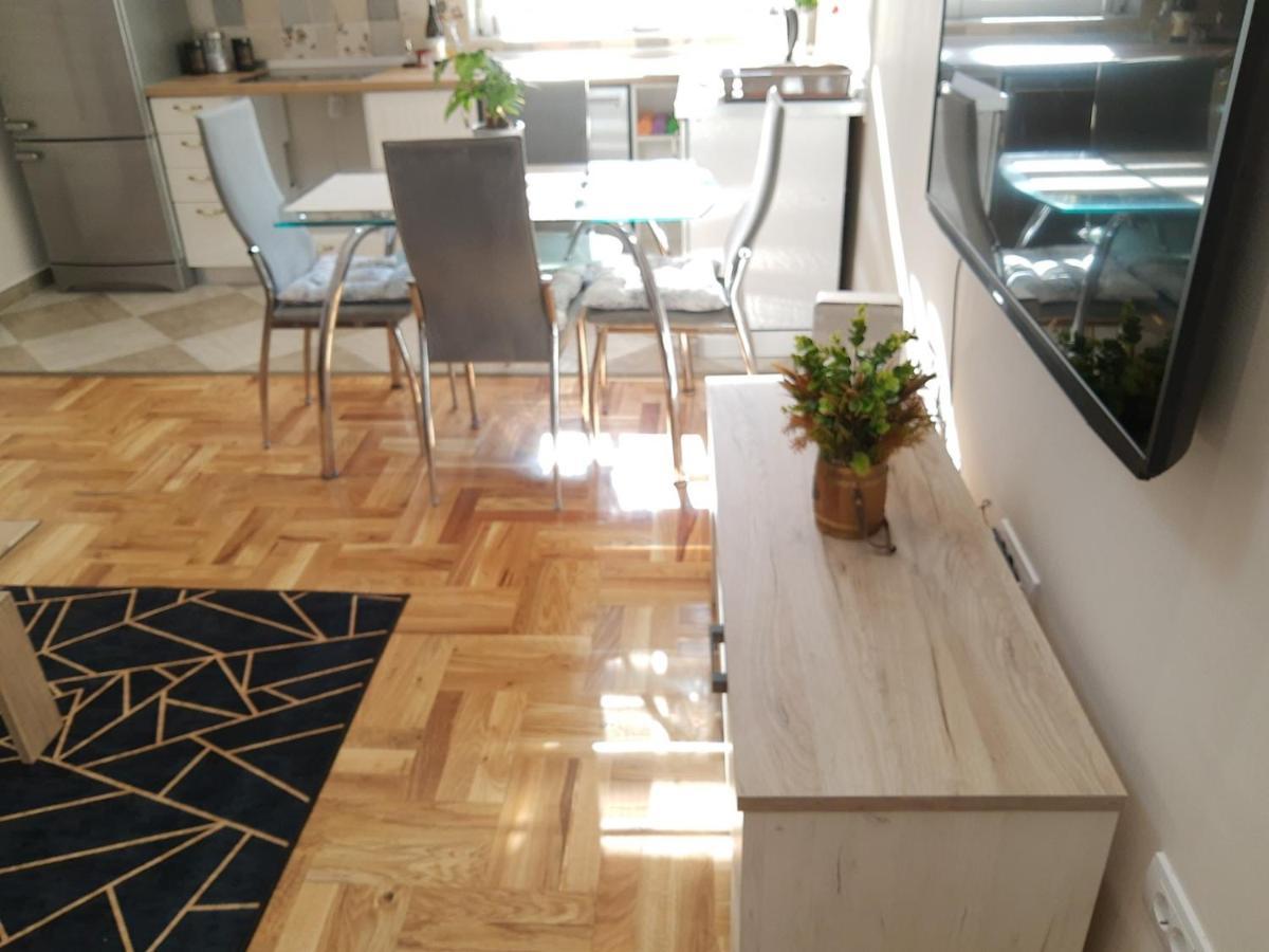 Apartamento Kalemegra Belgrado Exterior foto