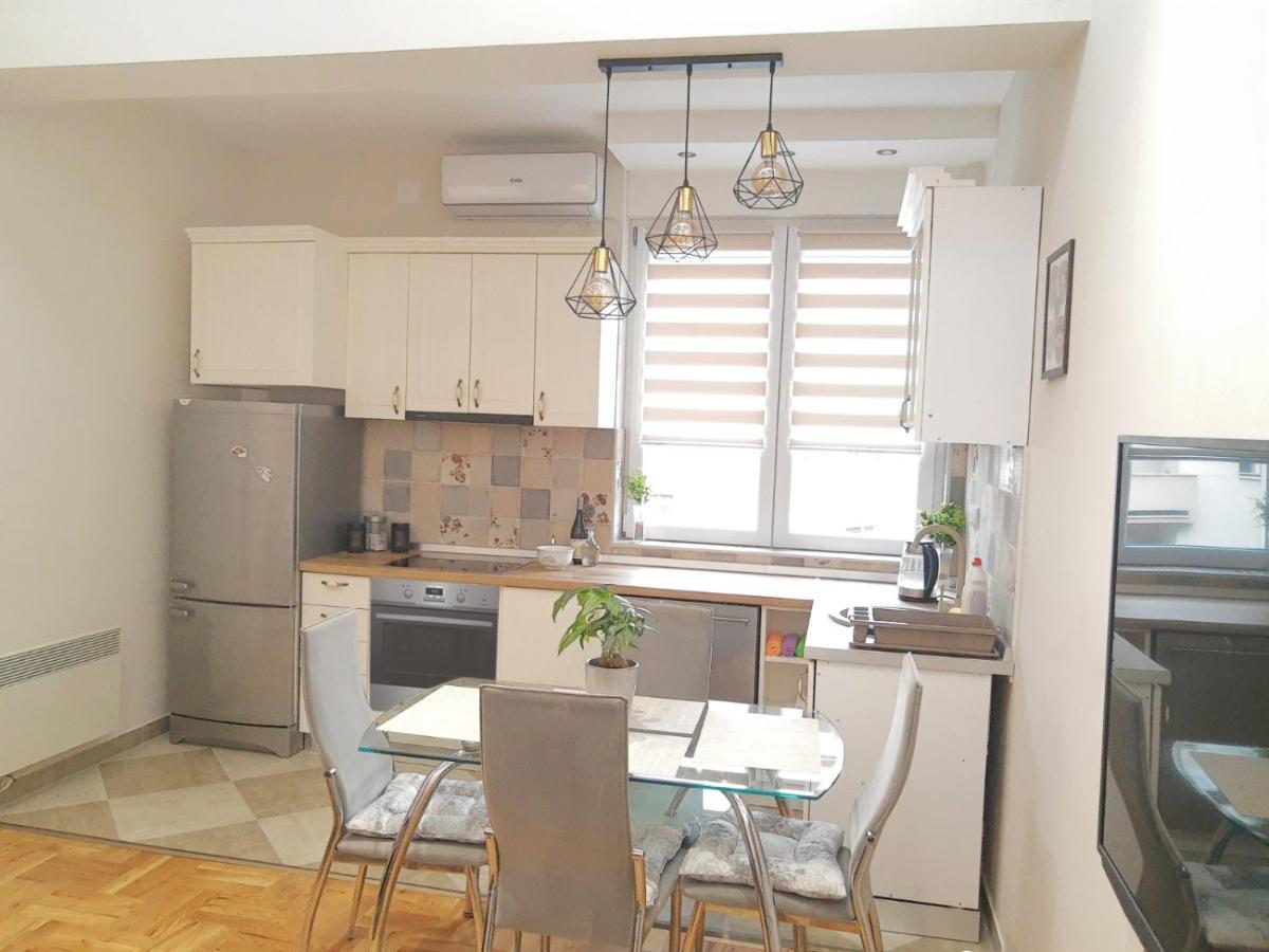 Apartamento Kalemegra Belgrado Exterior foto