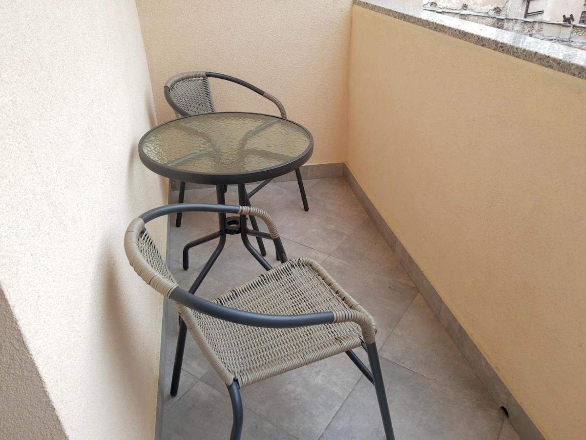 Apartamento Kalemegra Belgrado Exterior foto